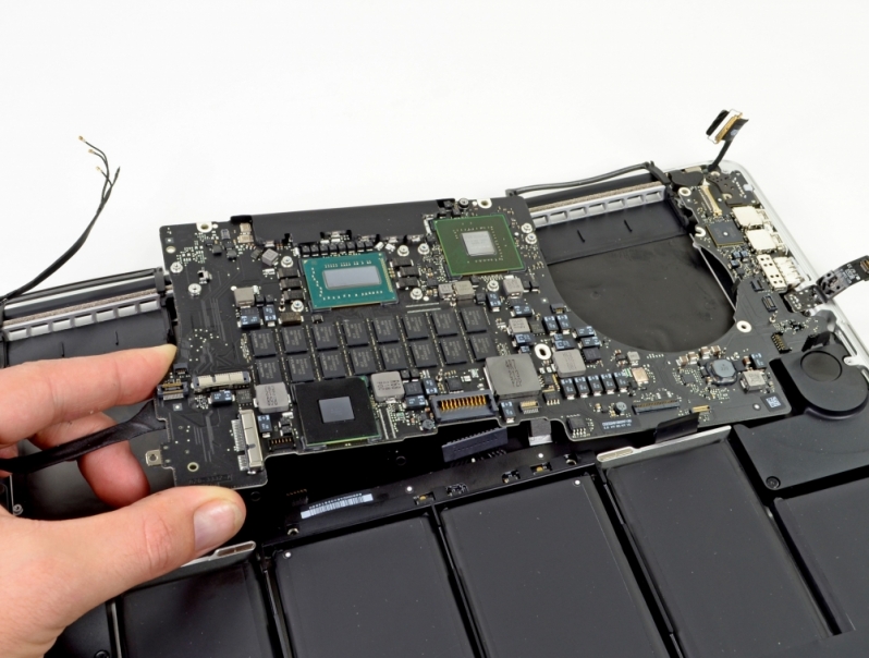 Conserto Placa Mãe Macbook Pro Penha - Conserto Macbook Pro Touch Bar
